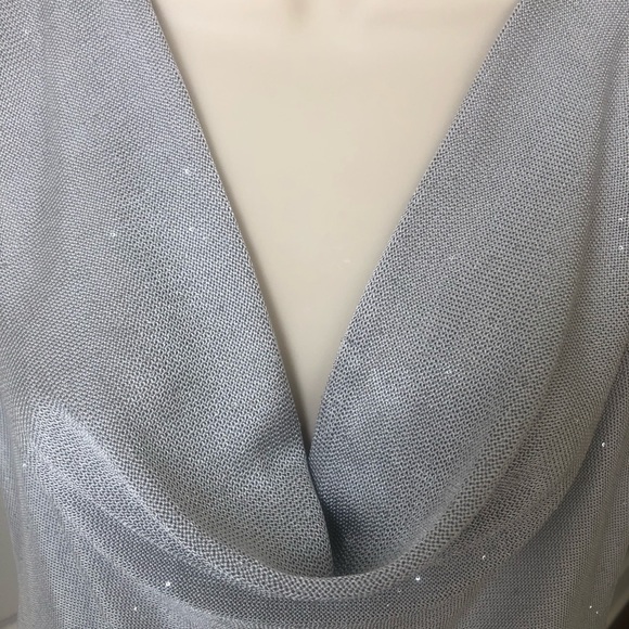 White House Black Market Cowl Neck Top size Extra Small - Picture 3 of 5